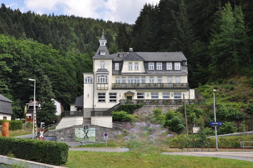 Flair-Hotel Waldfrieden Oberweißbach Εξωτερικό φωτογραφία