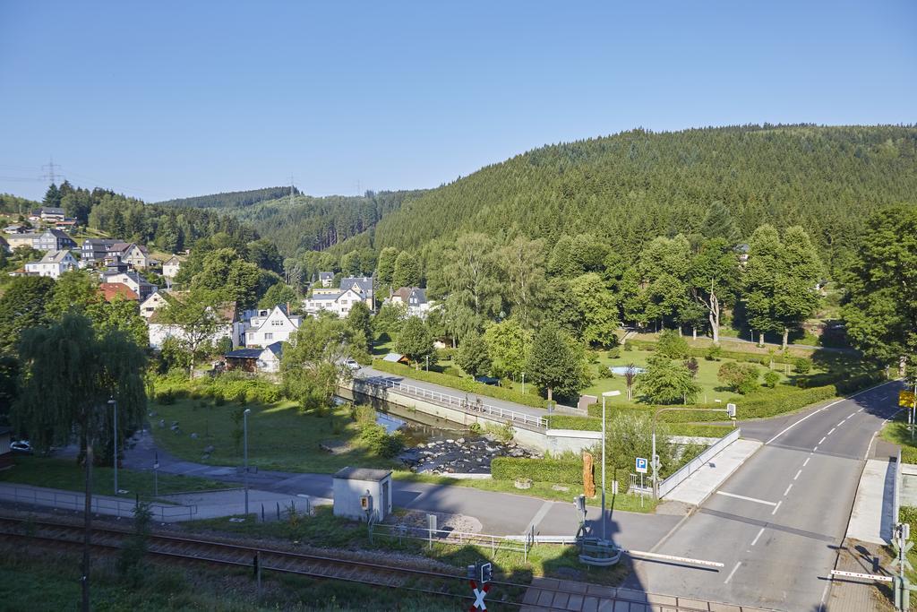 Flair-Hotel Waldfrieden Oberweißbach Εξωτερικό φωτογραφία