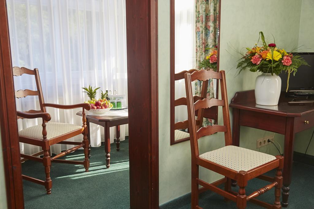 Flair-Hotel Waldfrieden Oberweißbach Εξωτερικό φωτογραφία