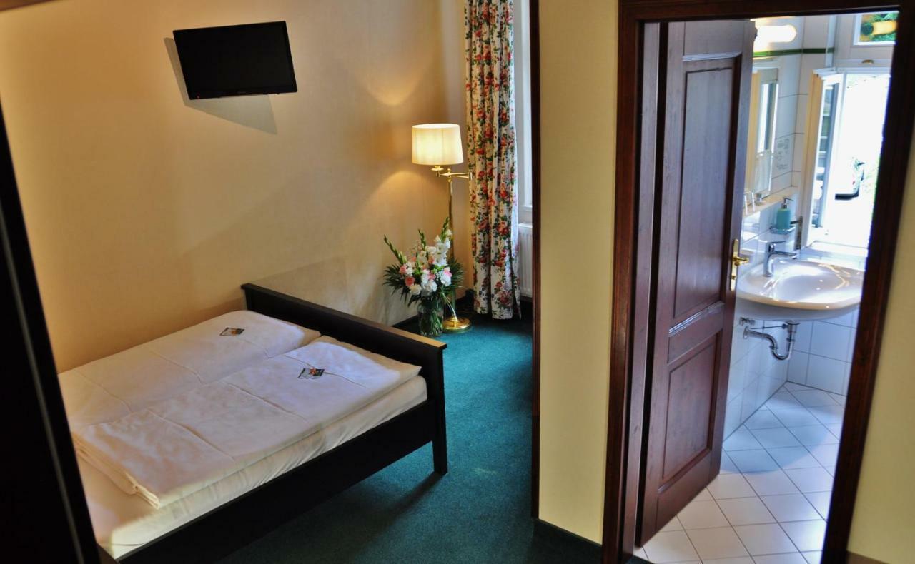 Flair-Hotel Waldfrieden Oberweißbach Εξωτερικό φωτογραφία