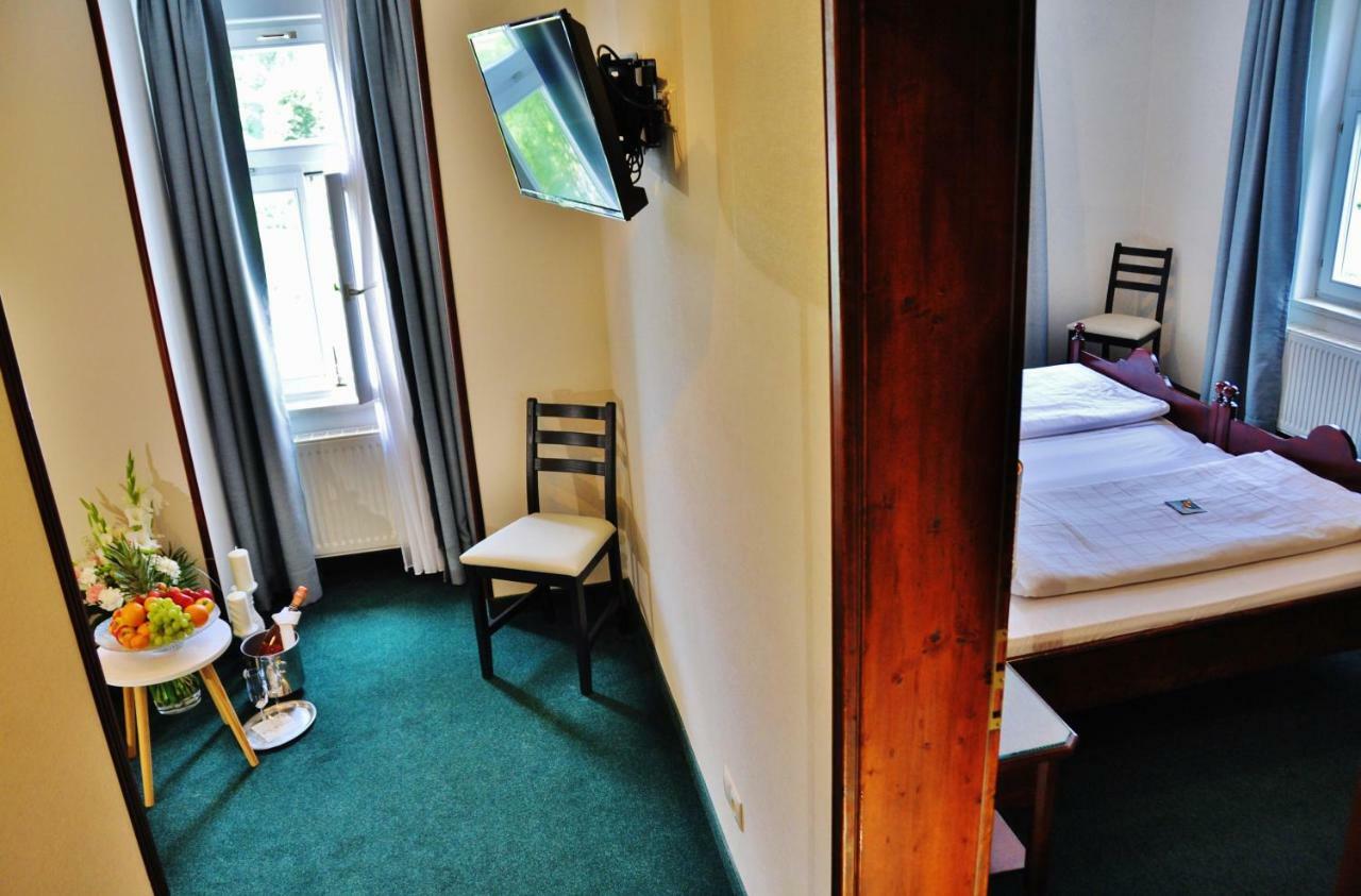 Flair-Hotel Waldfrieden Oberweißbach Εξωτερικό φωτογραφία
