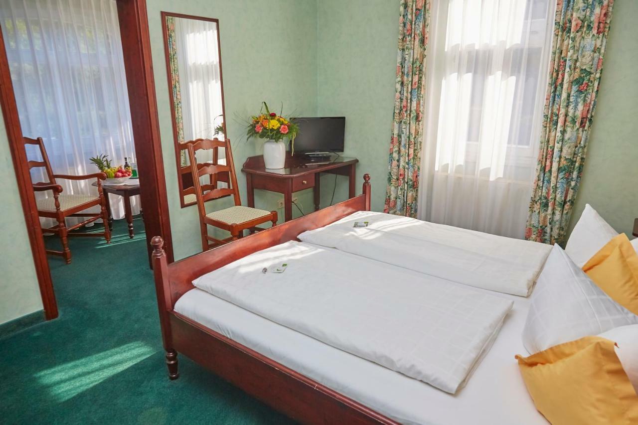 Flair-Hotel Waldfrieden Oberweißbach Εξωτερικό φωτογραφία